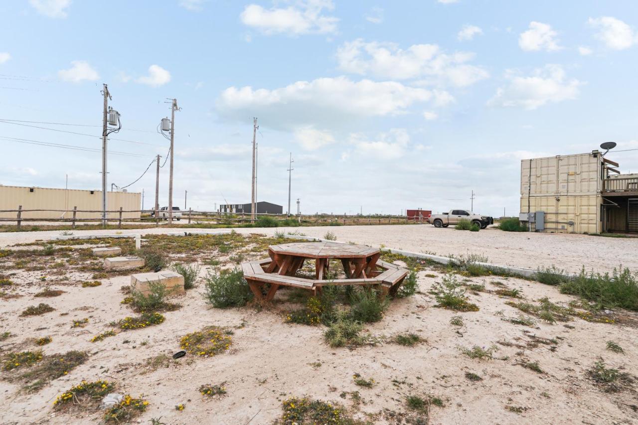The Resource Inn -Big Lake Tx Экстерьер фото